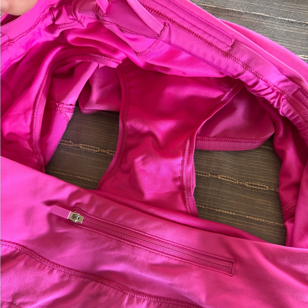 lululemon Speed Up Low-Rise Lined Short 2.5" Sonic Pink 10 - Picture 9 of 11